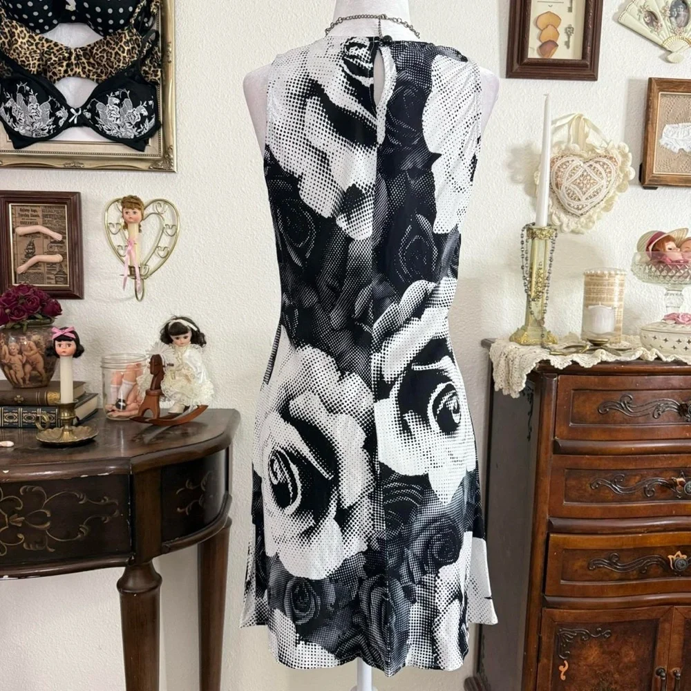 insane 90's mod black and white digital rose print‎ dress